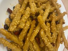 干煸藕丝-郑记•不夜城烧烤•龙虾•虾蟹(黄鹤楼店)