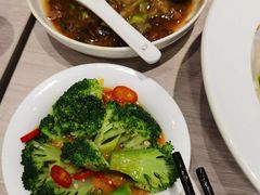 -康师傅私房牛肉面(马泉营奥莱店)
