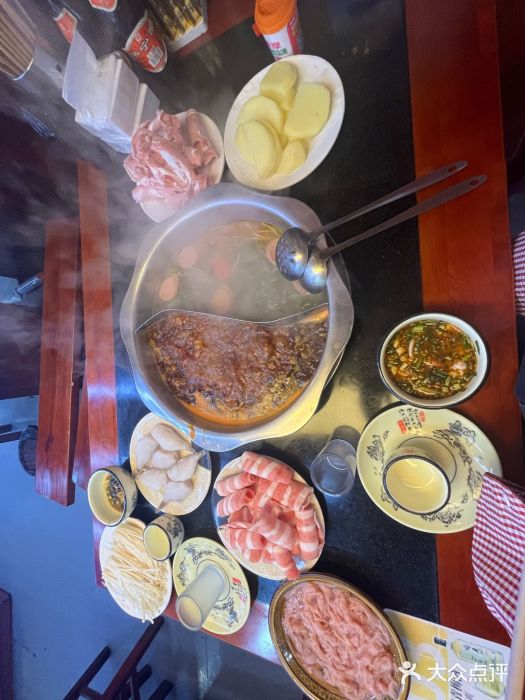 重庆楊門机场老火锅(20年老店两路总店)图片