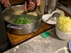 -禄婶鸡煲·打边炉