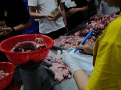 -标记美食新鲜猪杂(兴南大道店)