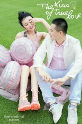 -伯爵婚纱摄影(光谷店)