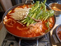 -草家酱蟹炭火烤肉店(珲春南路一店)