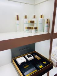 -美肤盾祛痘·问题肌头疗管理中心