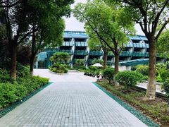 -上海滴水湖皇冠假日酒店