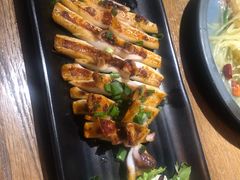 鱿鱼-爱啤精酿·民谣酒馆(滨江店)