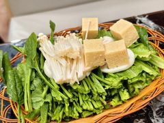 蔬菜拼盘-潮汕美牛肉丸火锅店(天宁寺店)