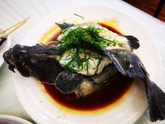 -覃记海鲜美食餐厅