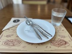 -Mark&Mars Restaurant