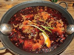 -旧街市鲜货老火锅(大光路店)