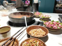 -贵府酸汤牛肉火锅·贵州老字号(飞山街店)