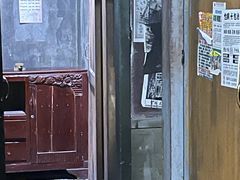 -荒岛实景沉浸密室(江汉路1店)