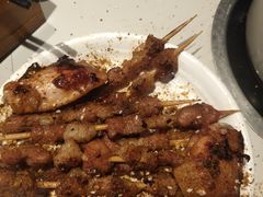 -锅儿欢海鲜火锅烤肉自助餐(东港凯虹店)