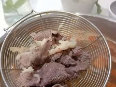新鲜肥牛-三头牛·潮汕牛肉生蚝火锅 (夏湾店)