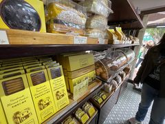 面包甜点陈列柜-安德鲁饼店(总店)