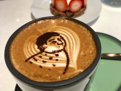 -潮一不贰·法式甜品·生日蛋糕·西式简餐(外滩店)