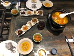 -箱美术馆私房菜(水晶郦城店)