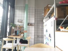 -蜜蜂小象·榴莲千层蛋糕(时代汇11栋店)