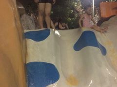 -热带风暴水上乐园(新镇路)