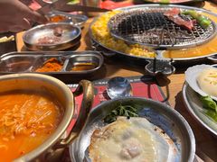 -青瓦炭韩潮烤肉(花园道店)