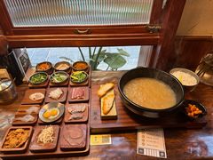 -银米·云南传统过桥米线(双廊黑金冠店)