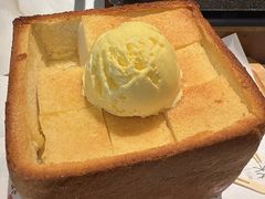 面包诱惑-绿茶餐厅(滨海万达广场店)