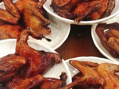 红烧乳鸽-煲煲掂风味煲仔饭餐厅(西区店)