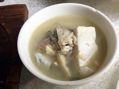 -干老四雅鱼饭店(滨江西路店)