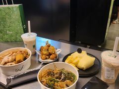 -W COLLECTIVE  DESSERT SHOP