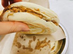 肥瘦腊汁肉夹馍-薛昌利大米面皮(南关正街店)
