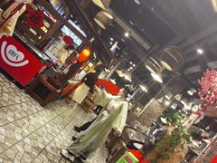 大堂-破瓦寒窑·地摊烤羊排