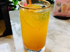 -张爱施法式西餐厅(汉街店)