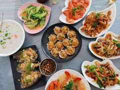 -覃记海鲜美食餐厅