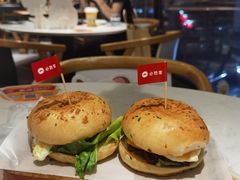 -必胜客(巴沟店)