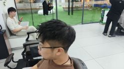 -尤司男士国潮理发馆