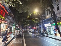 -威邵鸡煲(西华路总店)