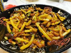 鱼香肉丝-嘉陵楼馋嘴城(簋街总店)