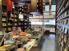 -当当梅溪书院(步步高梅溪新天地店)