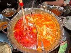 -鸿姐老火锅(疁城新天地店)