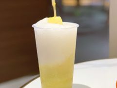 金凤梨·青椰王冰-KNOTKNOT珞珞·日式甜品(K11店)