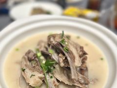 -荷塘秋月·本帮江浙菜(国权路店)