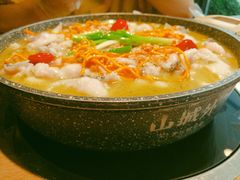 -山城外·非遗酸菜鱼(蜀都万达店)