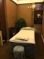 -红人馆造型世爵国际