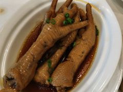 -景月阁空中食府(希尔顿酒店)