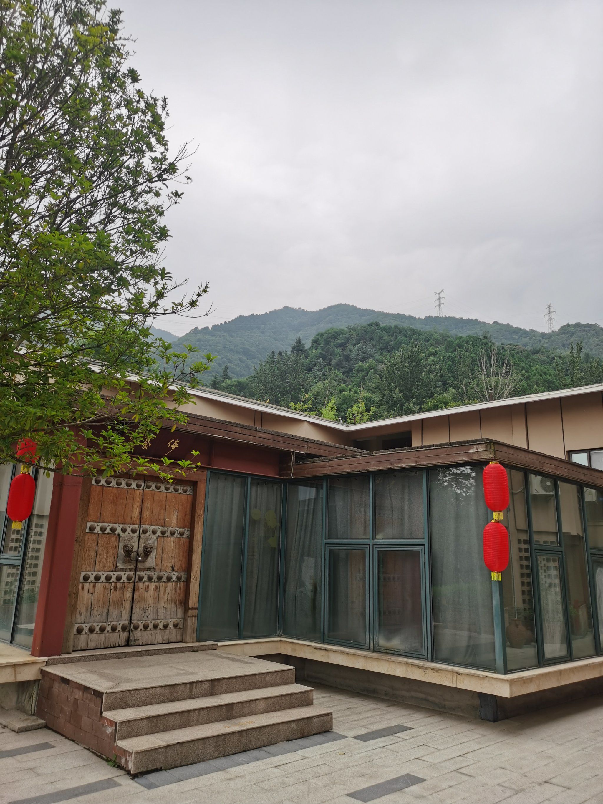 眉县太白山凤凰温泉酒店