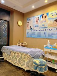 -威思丽高温瑜伽会馆