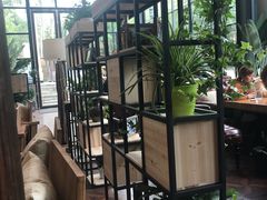 大堂-桉树林A coffee 森林餐厅(三圣乡店)