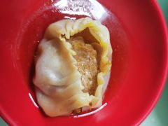 蟹黄汤包-食惠里小笼包面馆(越秀店)