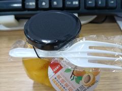 -良品铺子(五角场万达店)