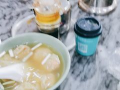 传统鲜虾云吞面-兴兴旺·冬瓜盅·啫啫煲(西华路店)